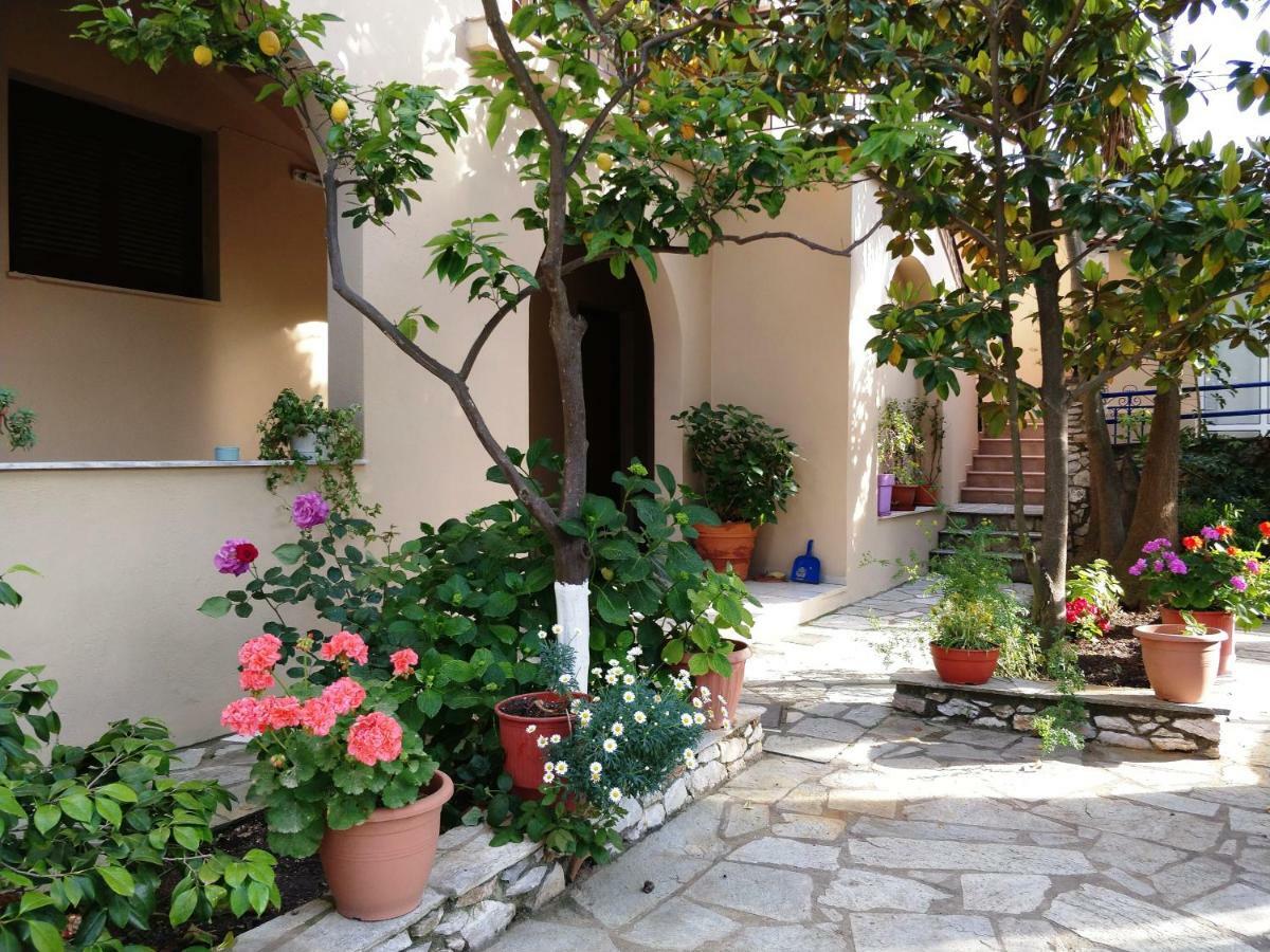 Maria Studios Skiathos Buitenkant foto