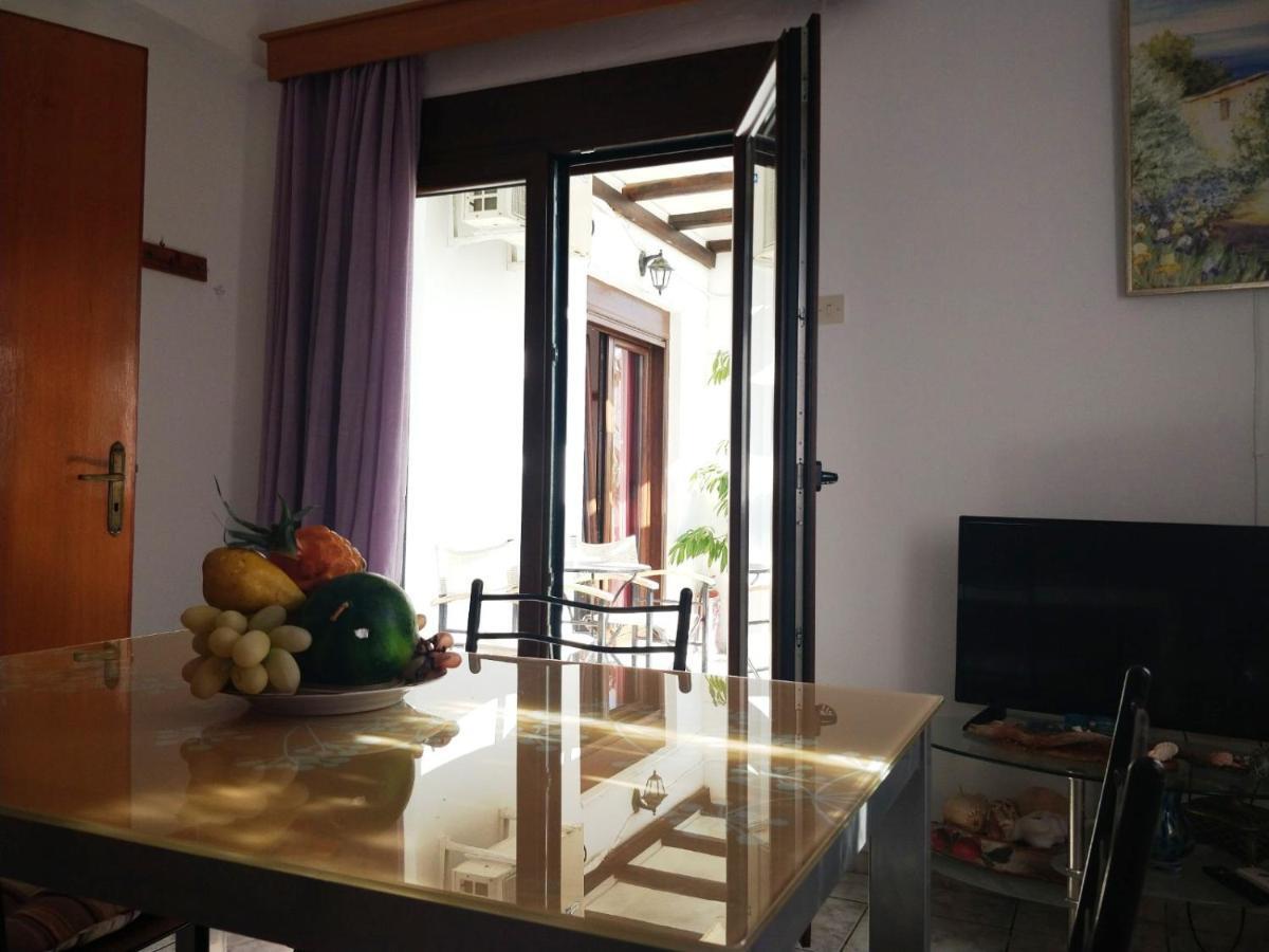 Maria Studios Skiathos Buitenkant foto